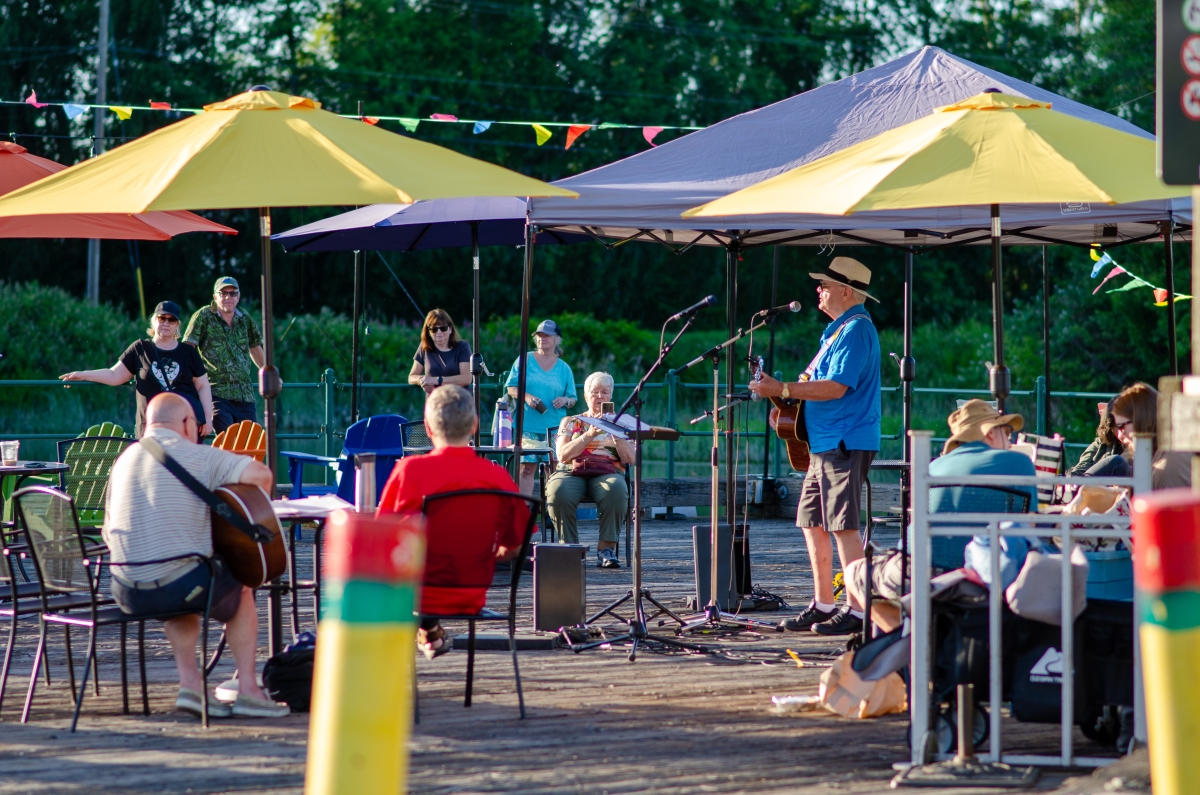 Friday Night Lights at Elliott Street Wharf 