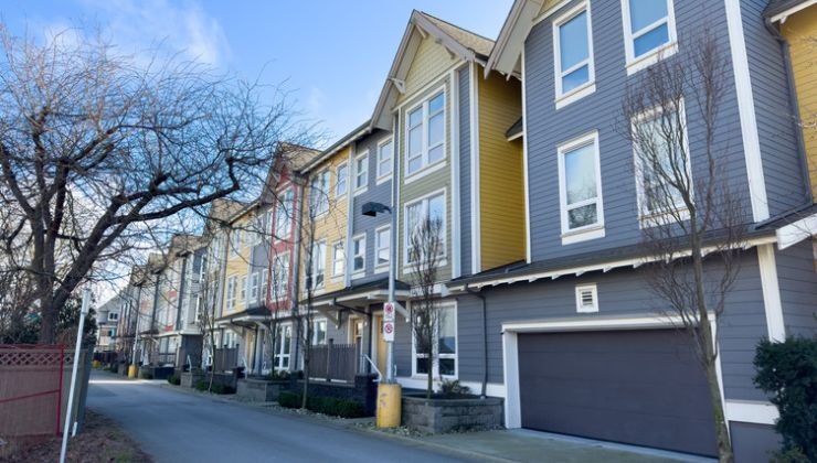 Coach Home Duplex